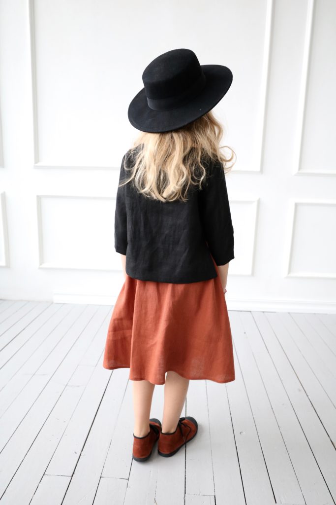 Linen blouse for girl - Image 3