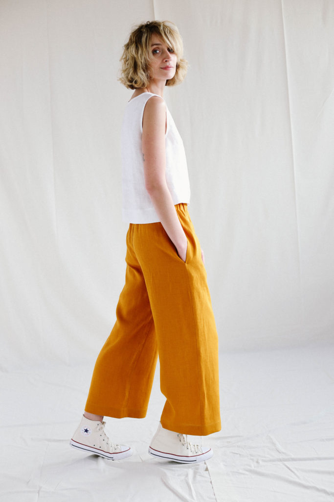 Wide cropped leg linen culottes - Image 4