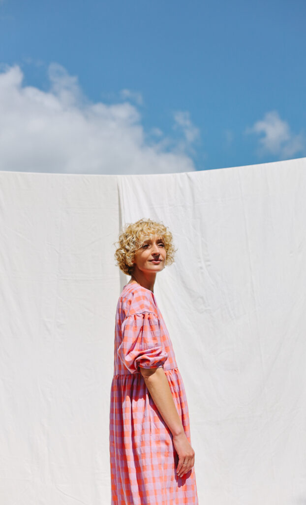 Seersucker checks dropped shoulders dress - Image 2