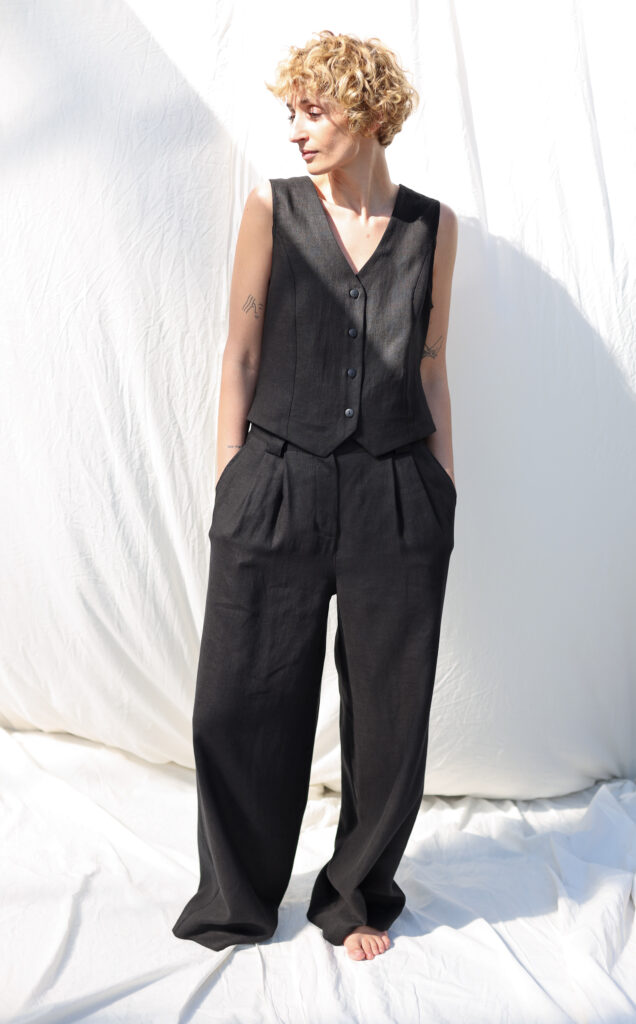 Classic black linen vest | Sustainable clothing | OFFON clothing