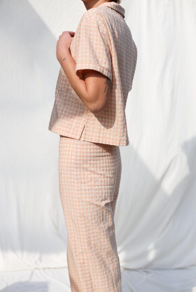 Seersucker vintage cut gingham two pieces suit - Image 4