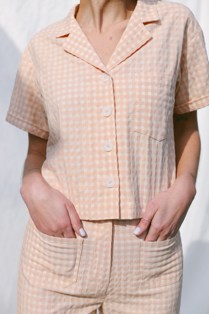 Seersucker vintage cut gingham two pieces suit - Image 2