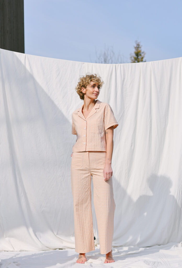 Seersucker vintage cut gingham two pieces suit - Image 1