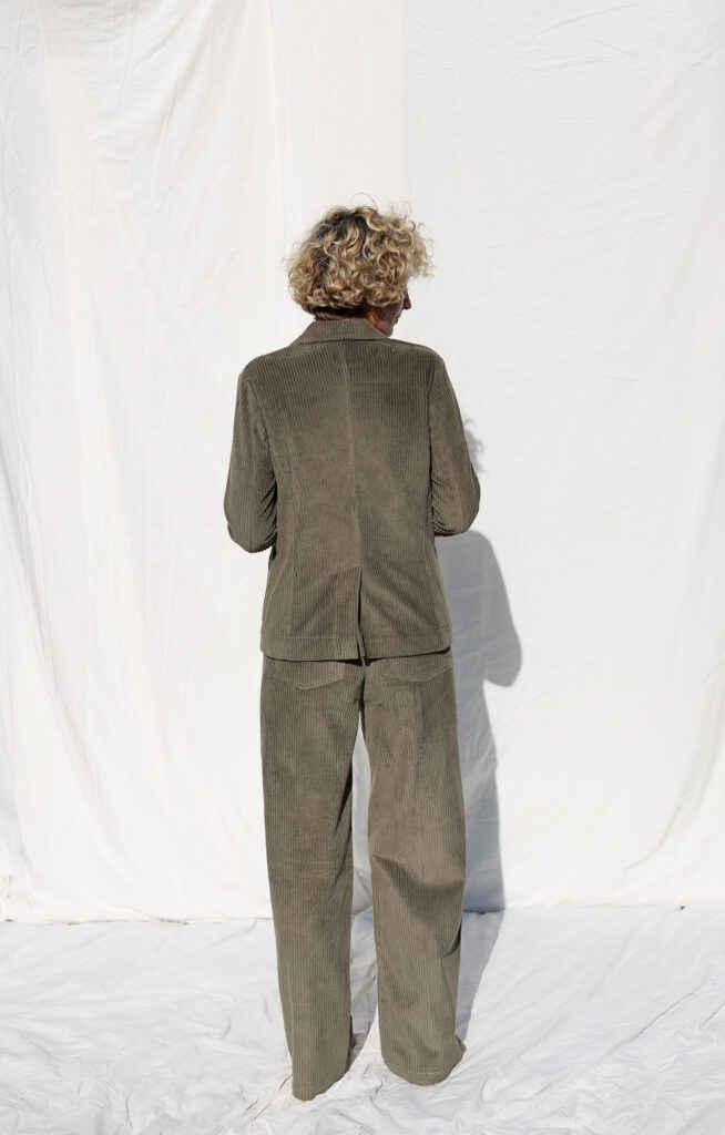 Olive elegant wide wale cord matching suit - Image 5