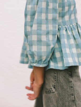 Gingham V-neck puffy sleeve blouse CLARA | Dress | Sustainable clothing | OffOn clothing