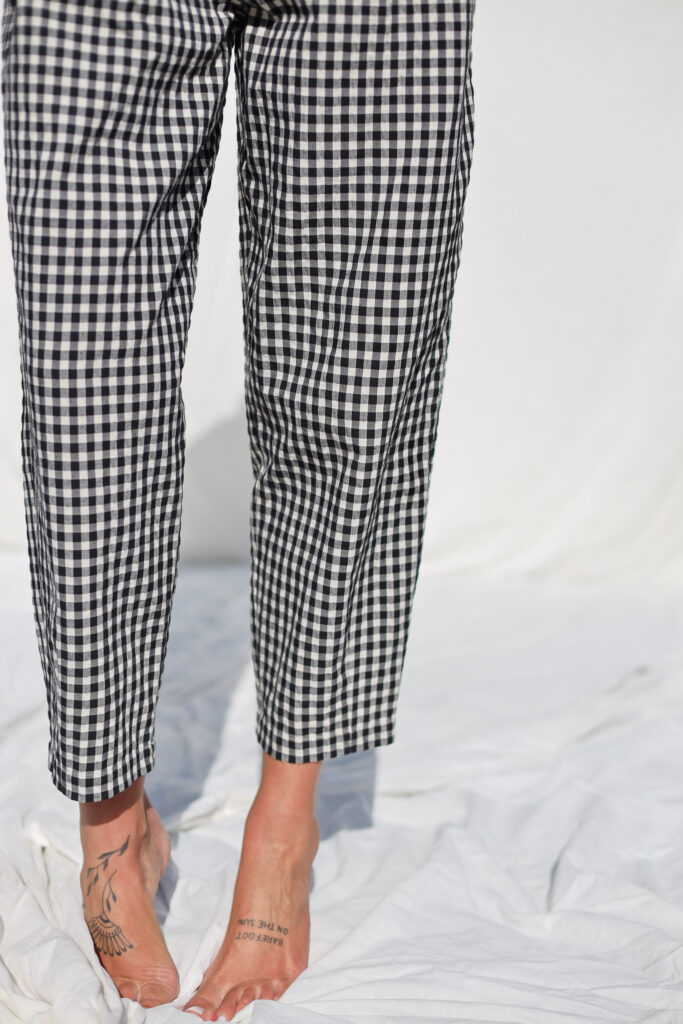Gingham boxy seersucker trousers - Image 4