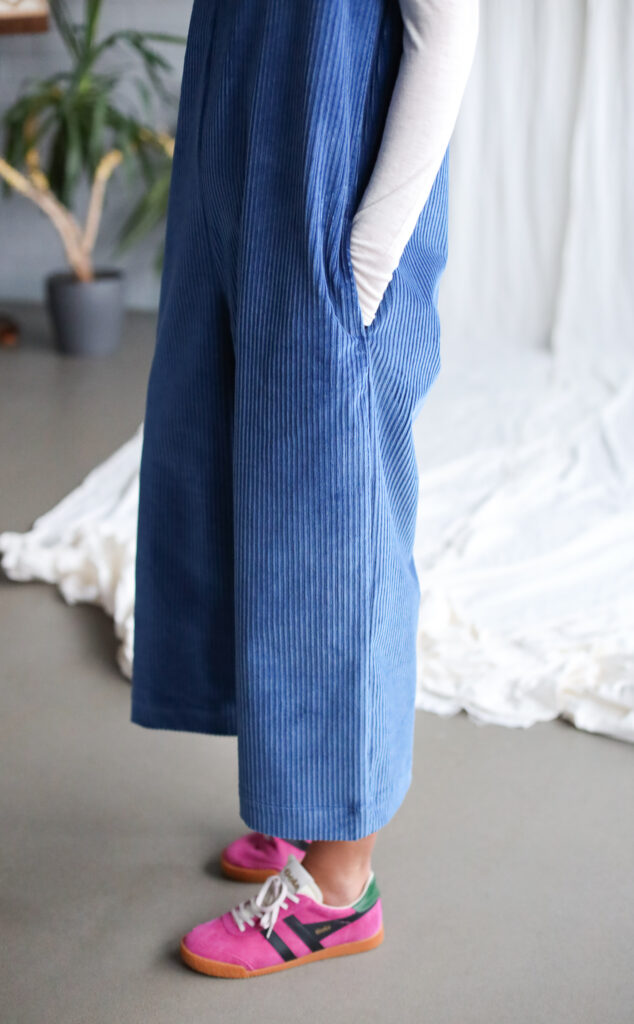 Sleeveless oversized wide cord jumpsuit - Image 5