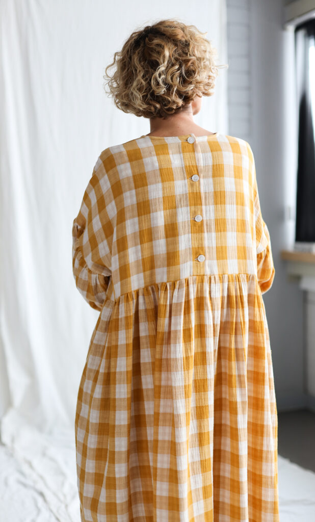 Mustard checks oversized double gauze dress GRETA - Image 3