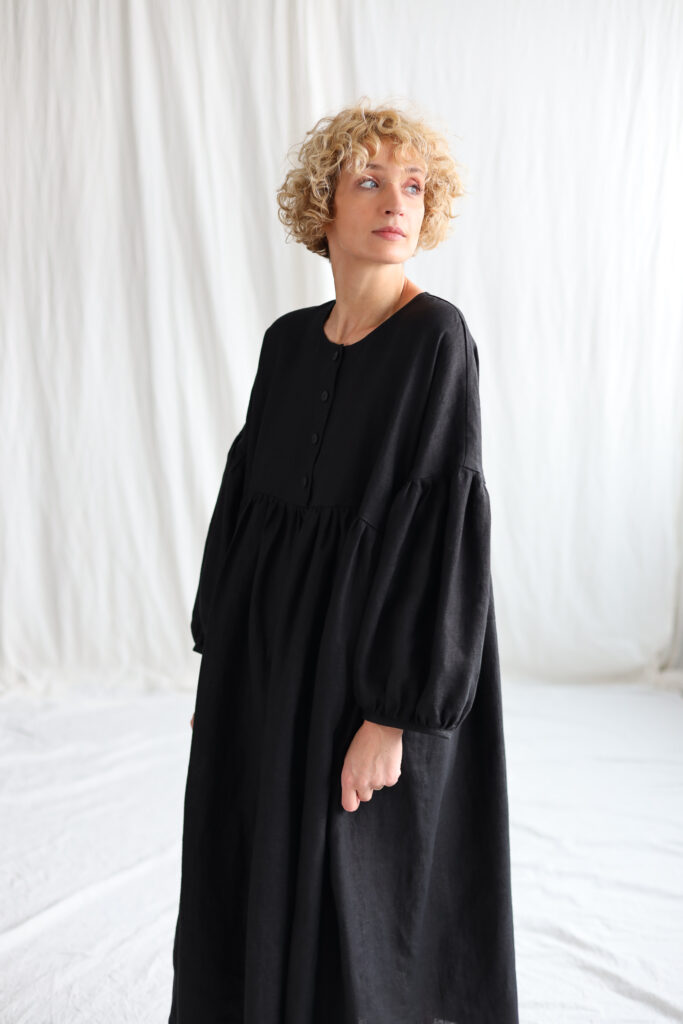 Black linen oversized dress GRETA - Image 5