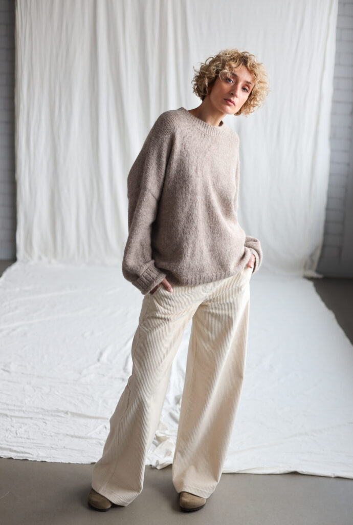 Ballooned leg wide wale ivory cord pants - Image 3