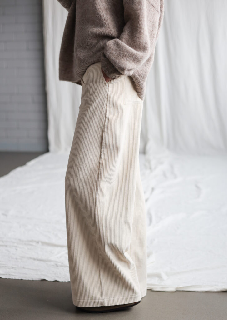 Ballooned leg wide wale ivory cord pants - Image 2