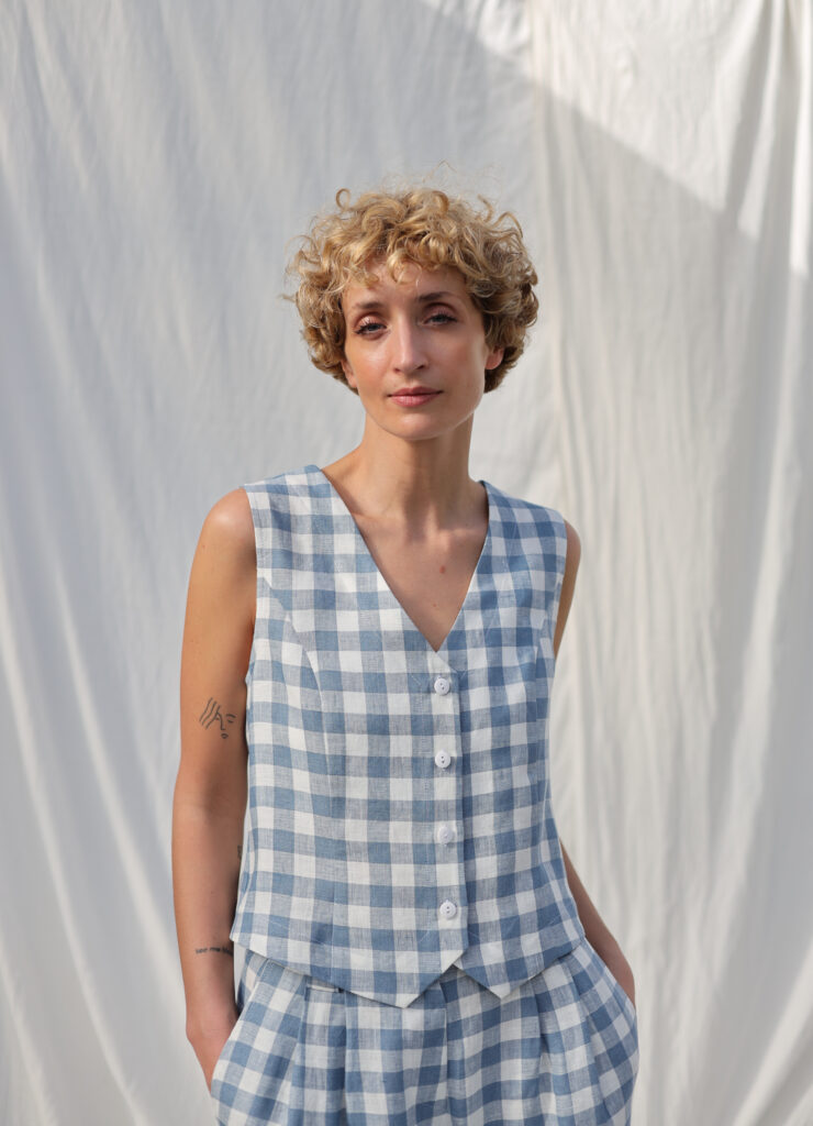 Checkered linen vest | Top | Sustainable clothing | OffOn clothing