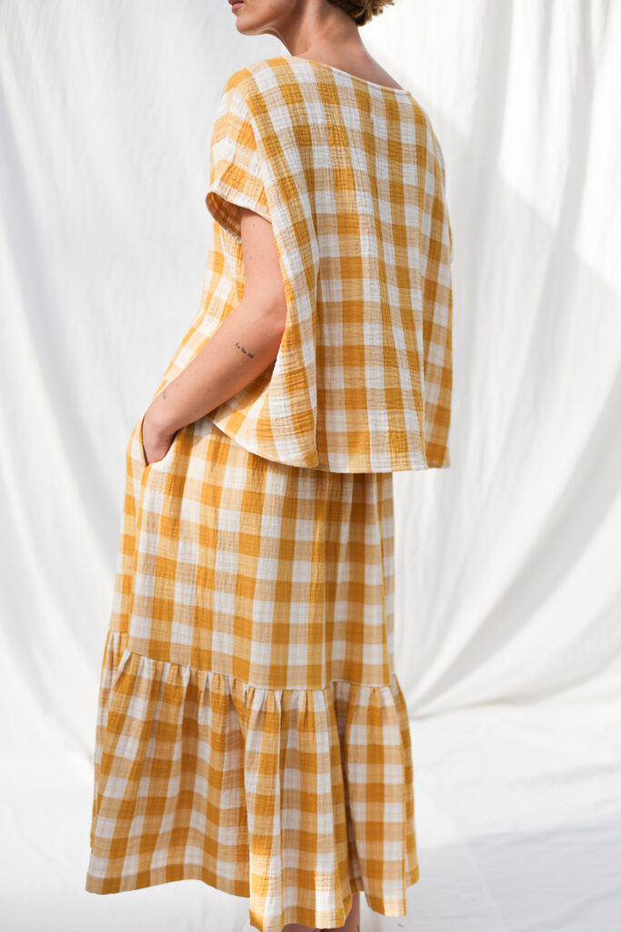 Double gauze mustard checks skirt with elastic waistband - Image 2