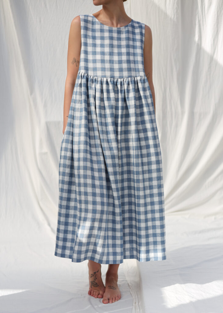 Linen light blue checks sleeveless smock dress - Image 5
