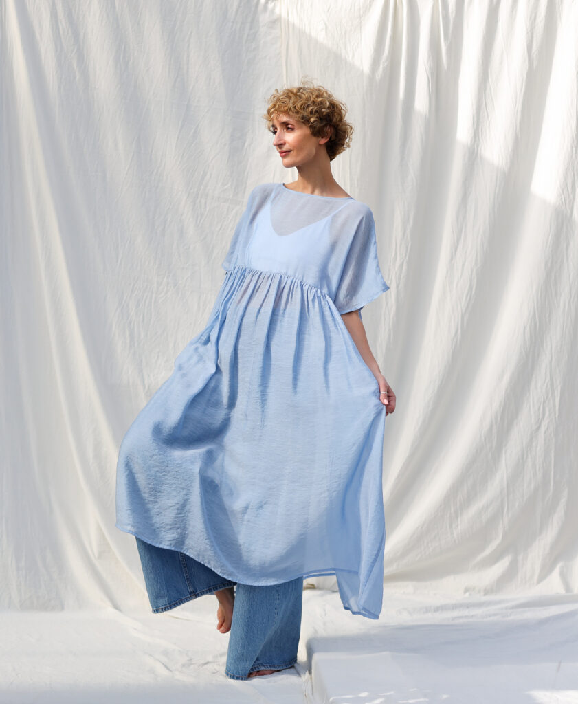 Light blue viscose organza oversized dress SILVINA - Image 2