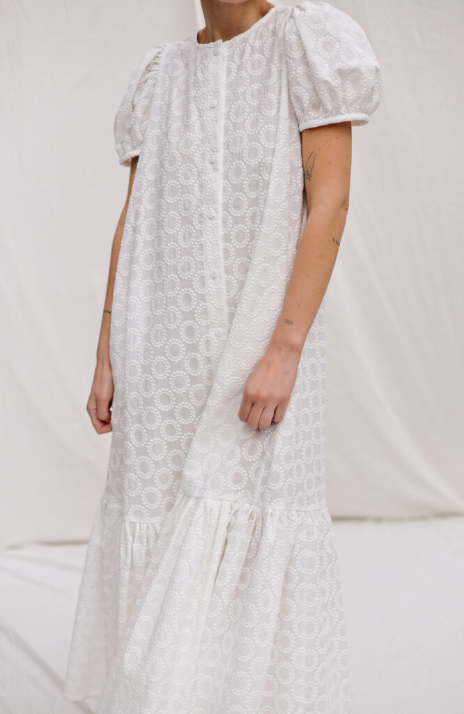 Embroidered cotton puffy sleeves dress AGATHE - Image 6