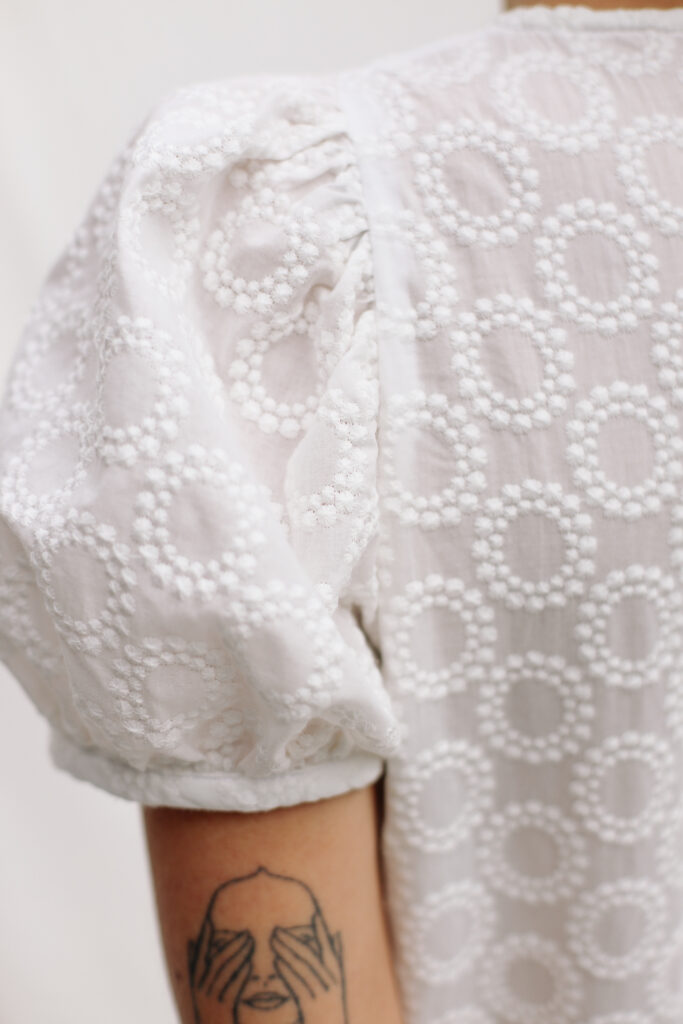 Embroidered cotton puffy sleeves dress AGATHE - Image 3
