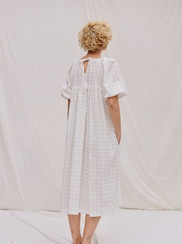 Embroidery cotton raglan sleeve dress BELLE - Image 3