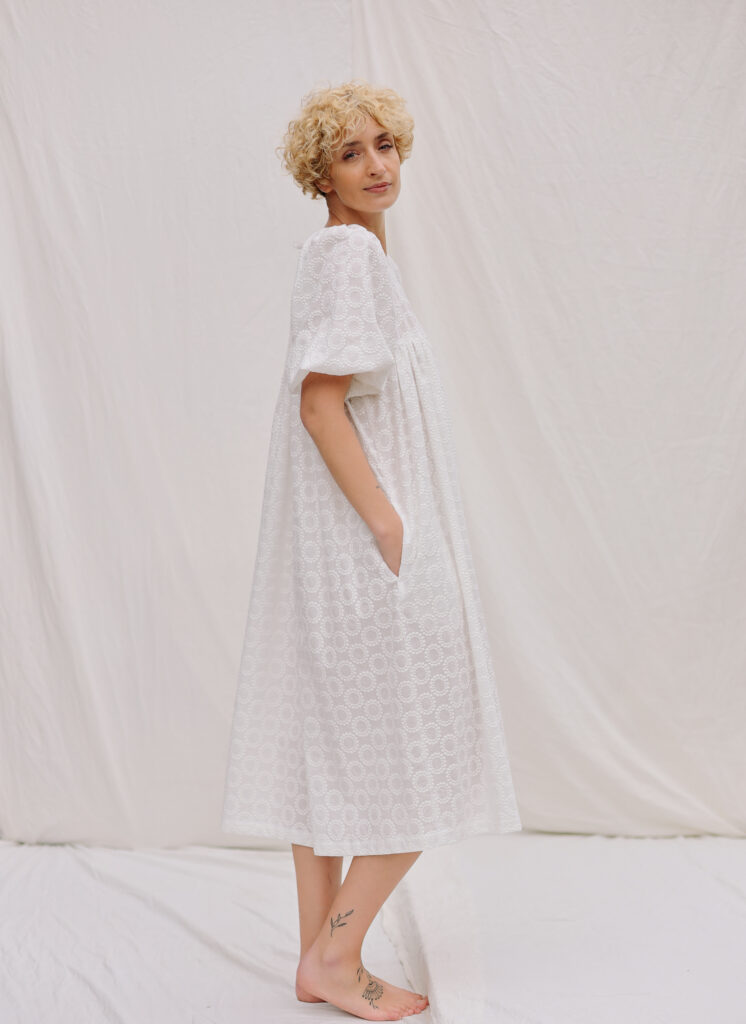 Embroidery cotton raglan sleeve dress BELLE - Image 2