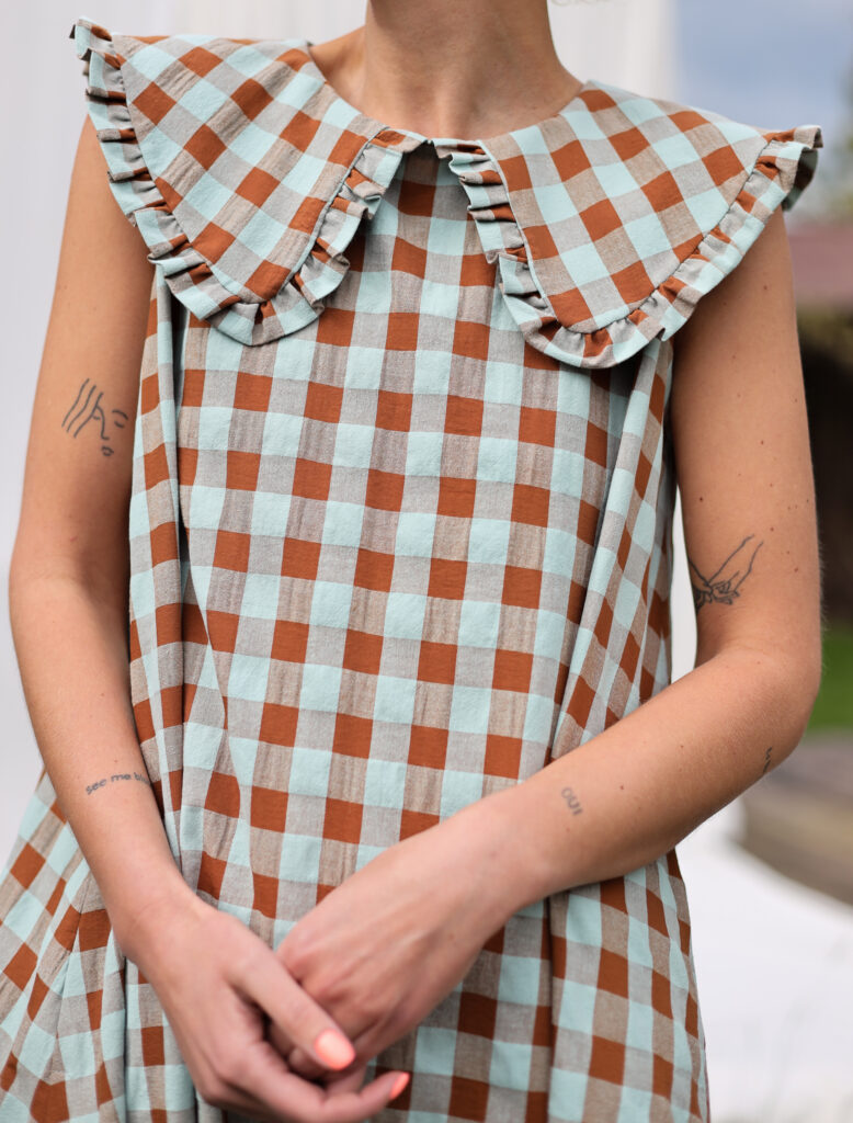 Puritan collar A line Maxi seersucker checks dress PHOEBE - Image 7