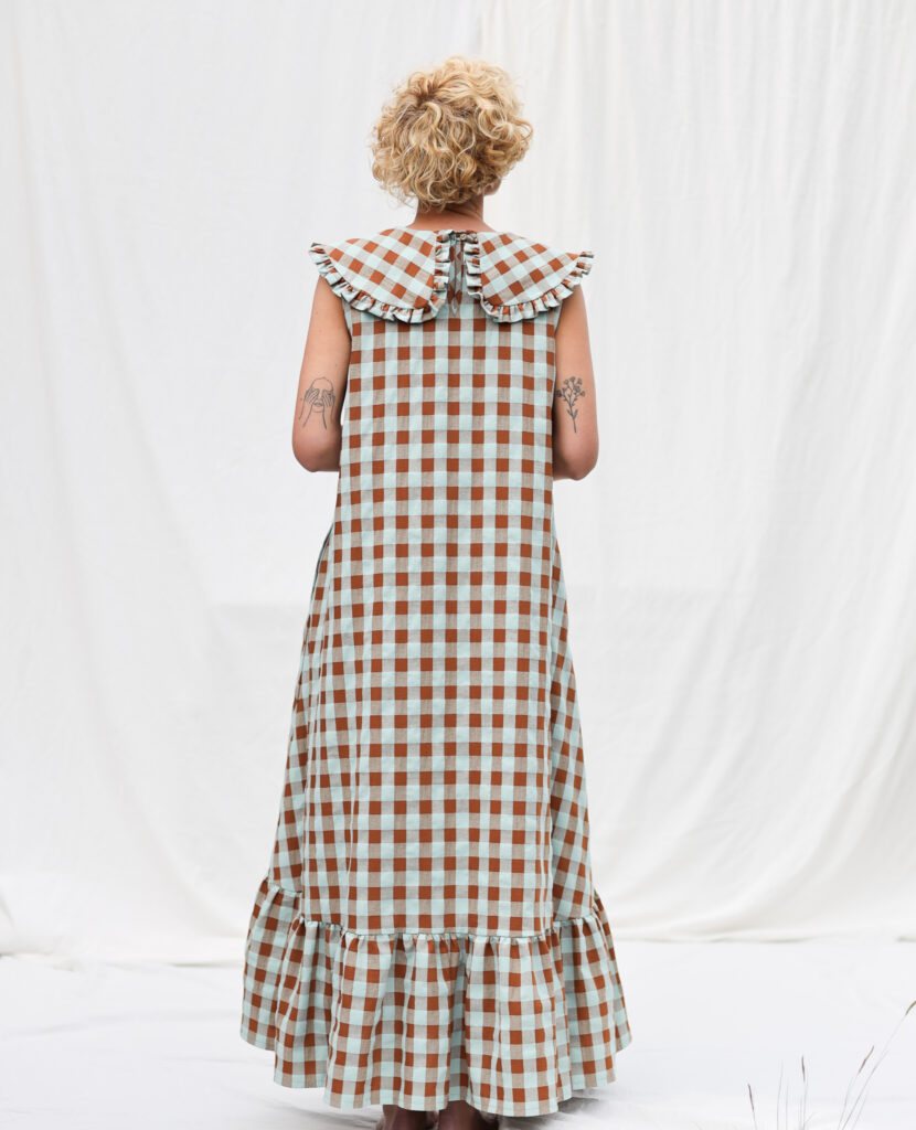 Puritan collar A line Maxi seersucker checks dress PHOEBE - Image 4