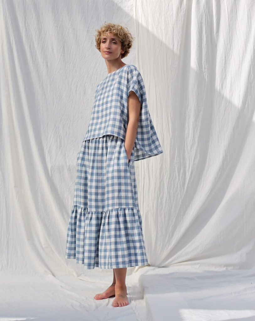 Checkered linen skirt with ruffled hem - Image 1