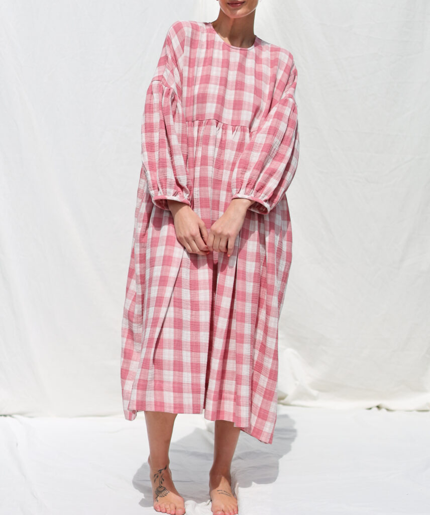 Oversized pink double gauze checks dress GRETA - Image 1