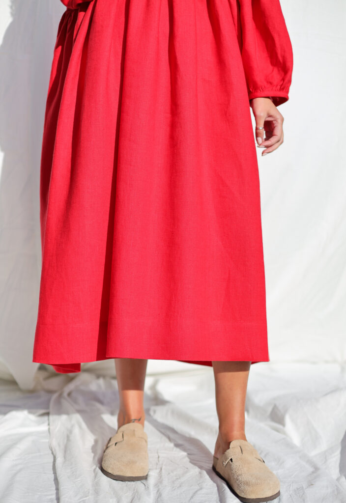 Red linen oversized voluminous sleeves dress GRETA - Image 1