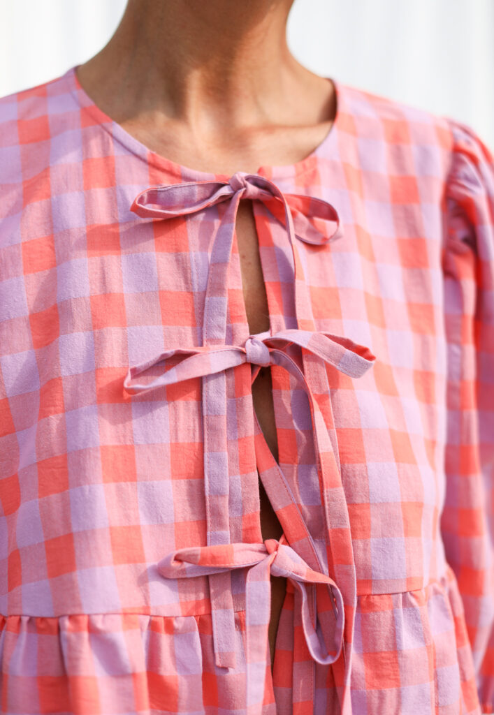 Seersucker checks puffy sleeves blouse with ties SUNNY - Image 2