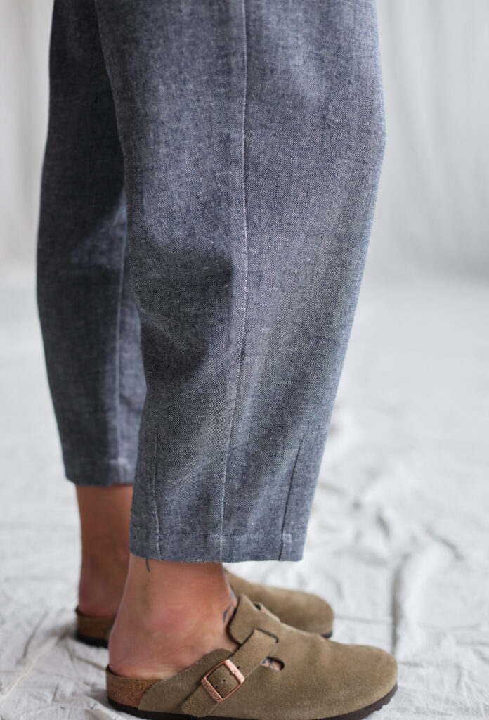 Herringbone wool and linen boxy tapered leg trousers - Image 2