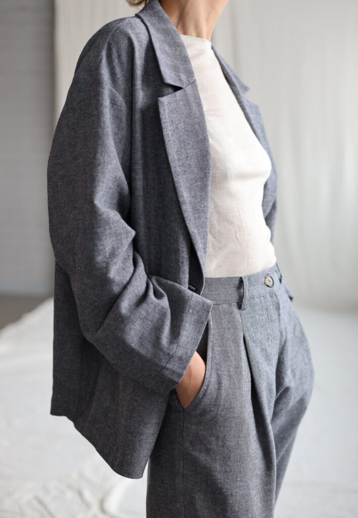 Herringbone Linen and Wool Oversized Blazer - Image 1