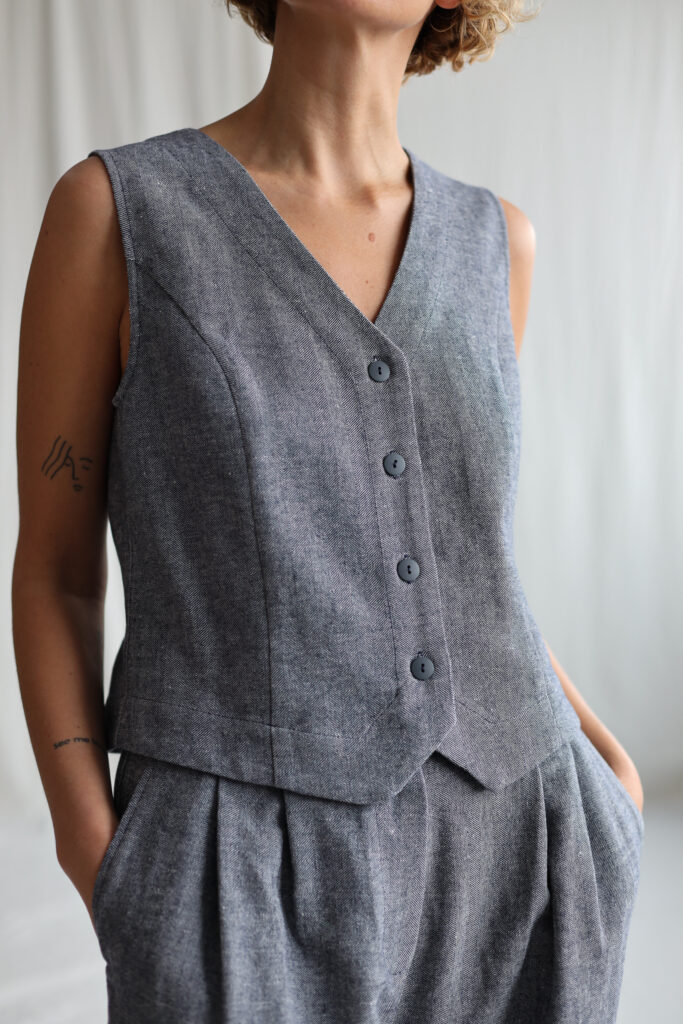 Herringbone linen and wool waistcoat - Image 4