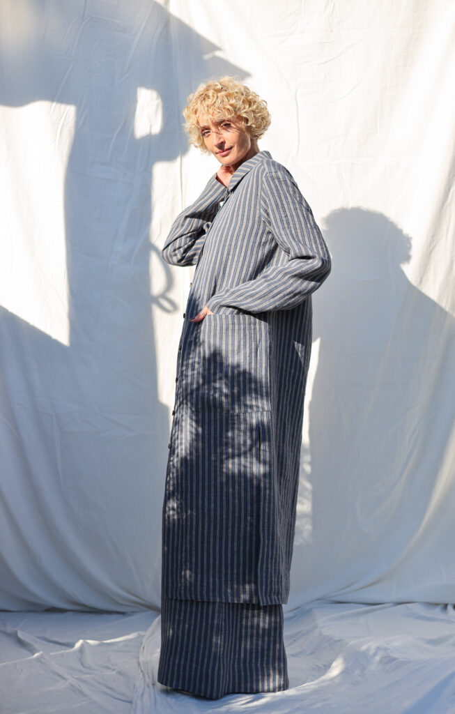 Oversized long sleeves jacquard striped linen shirt dress - Image 5