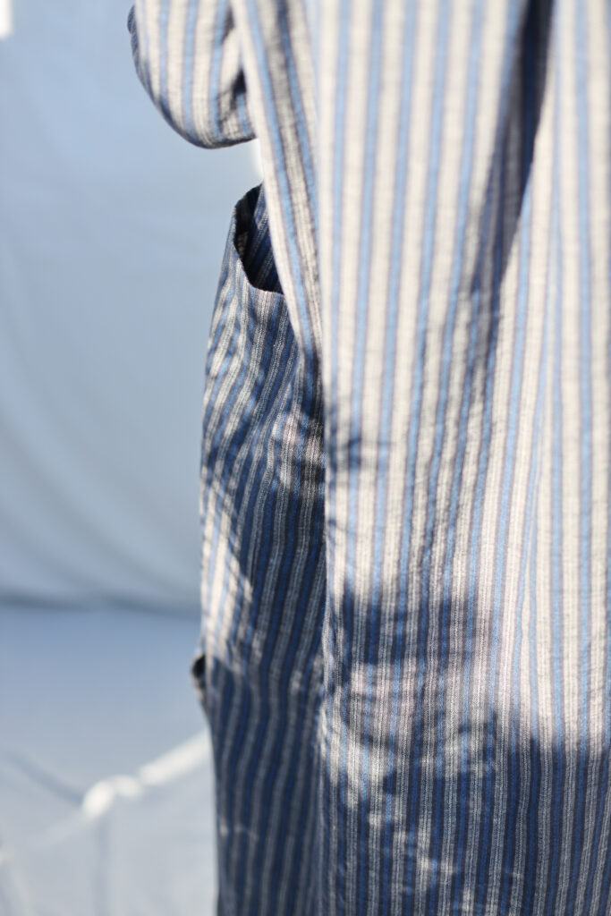 Oversized long sleeves jacquard striped linen shirt dress - Image 3