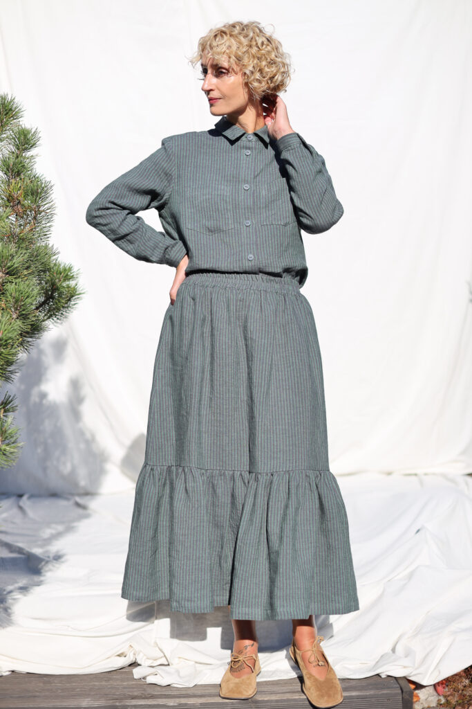 Classic long sleeve linen shirt in stripes - Image 5