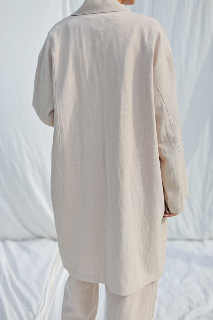 Beige heavy linen Midi length coat with patch pockets - Image 5