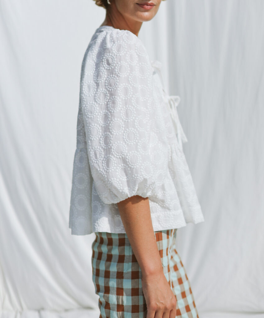Tie front blouse in off-white embroidered cotton SUNNY - Image 2