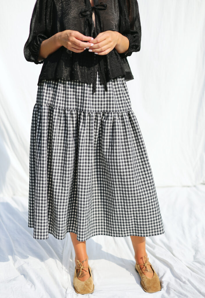 Elasticated waist tiered seersucker gingham skirt - Image 1