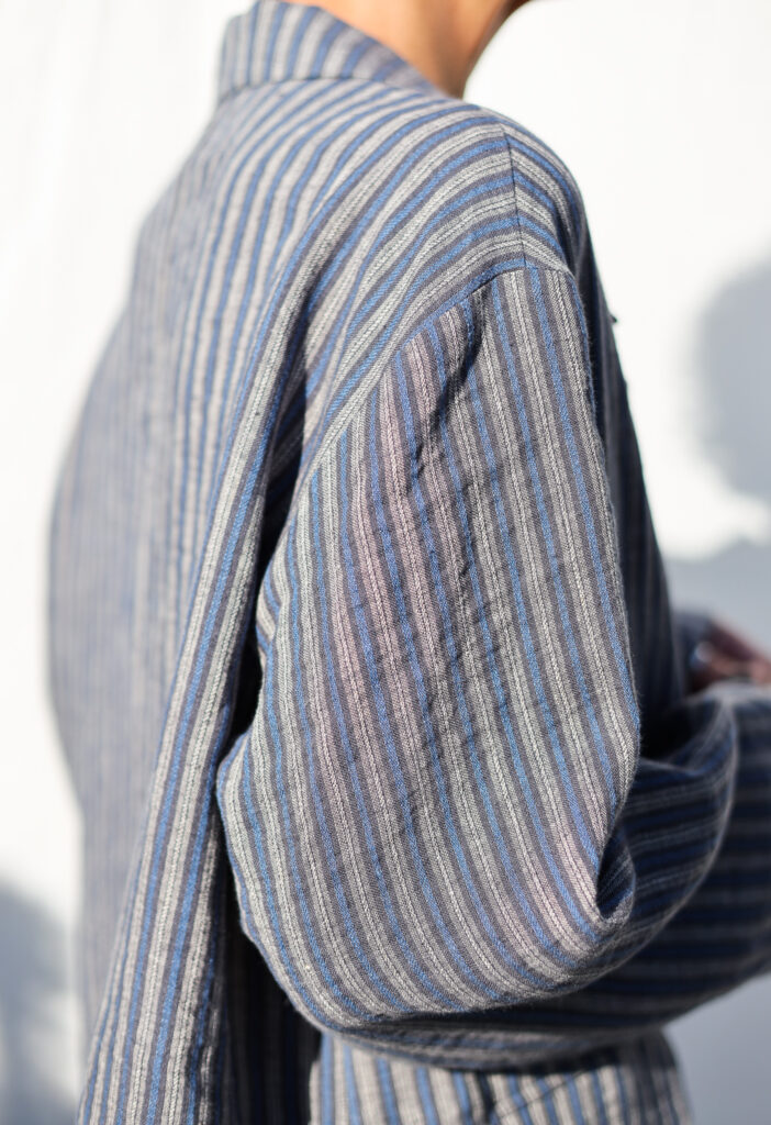 Jacquard linen two pieces suit in stripes - Image 4