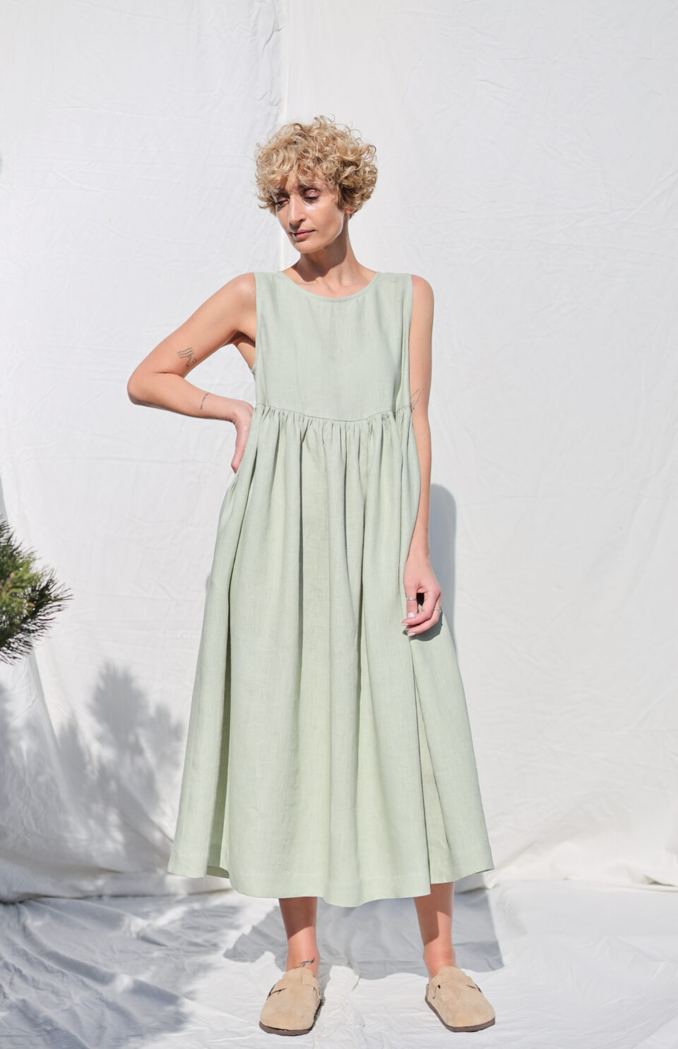 smock dress linen Smocked Bodice in Breathable Sleeveless linen smock dress 
