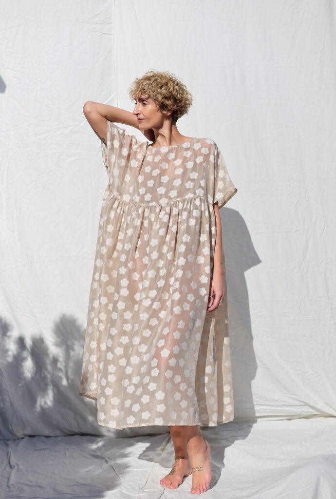 Floral oversized viscose organza dress SILVINA - Image 1