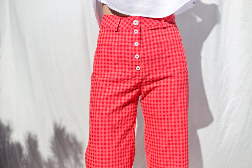 Higher waist cropped leg culottes in Glace Cherry Red seersucker checks - Image 1