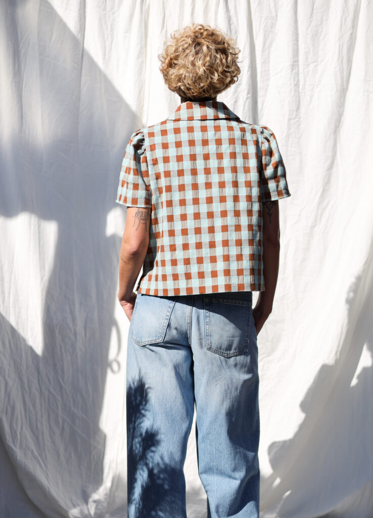 Peter Pan collar short sleeve seersucker checks blouse - Image 2