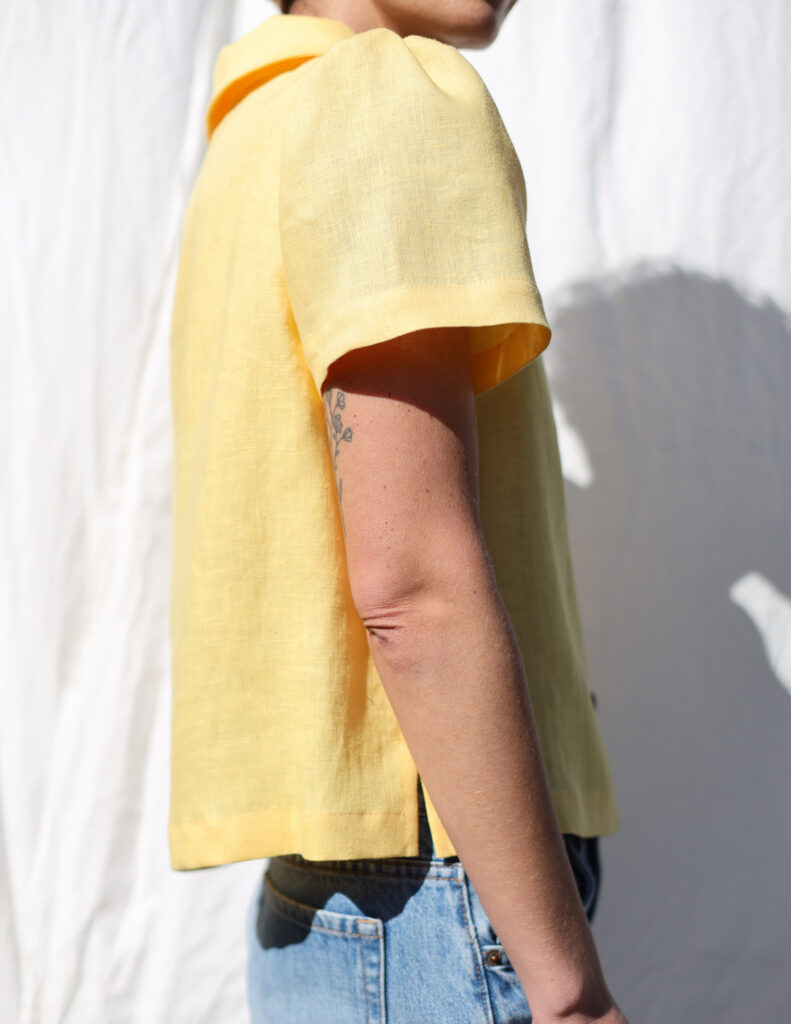Linen Peter Pan collar short puffy sleeves blouse - Image 3