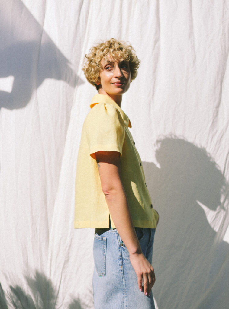 Linen Peter Pan collar short puffy sleeves blouse - Image 2