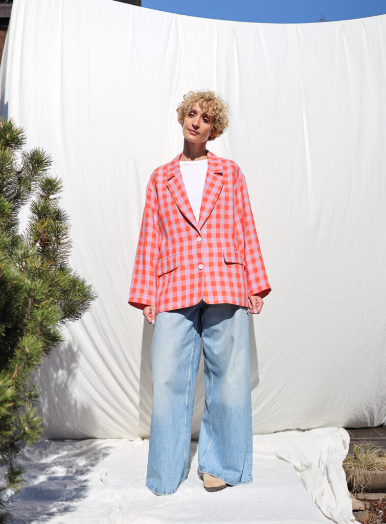 Exclusive checkered linen oversized blazer - Image 1