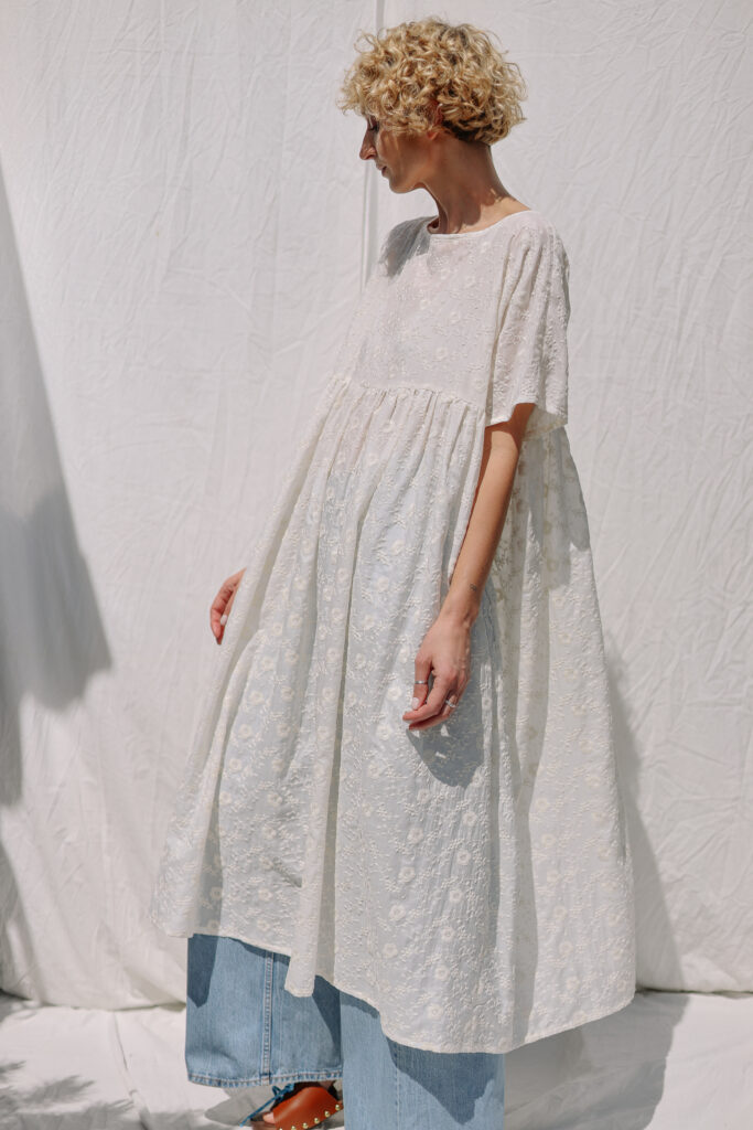 Embroidered silk and cotton oversized dress SILVINA - Image 4