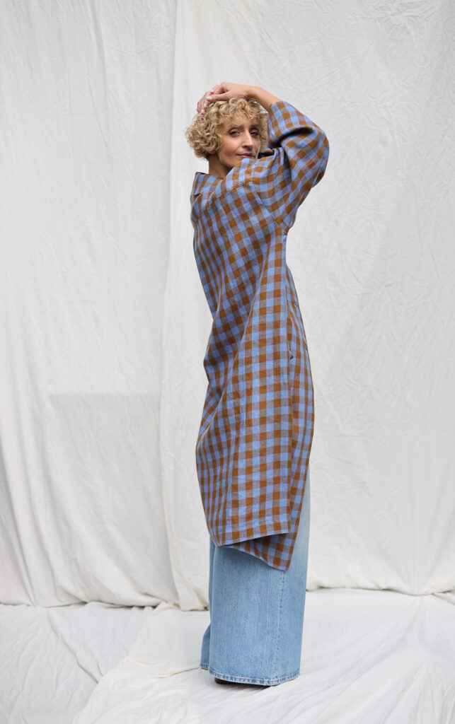Double breasted linen oversized coat in blue bonnet checks - Image 5