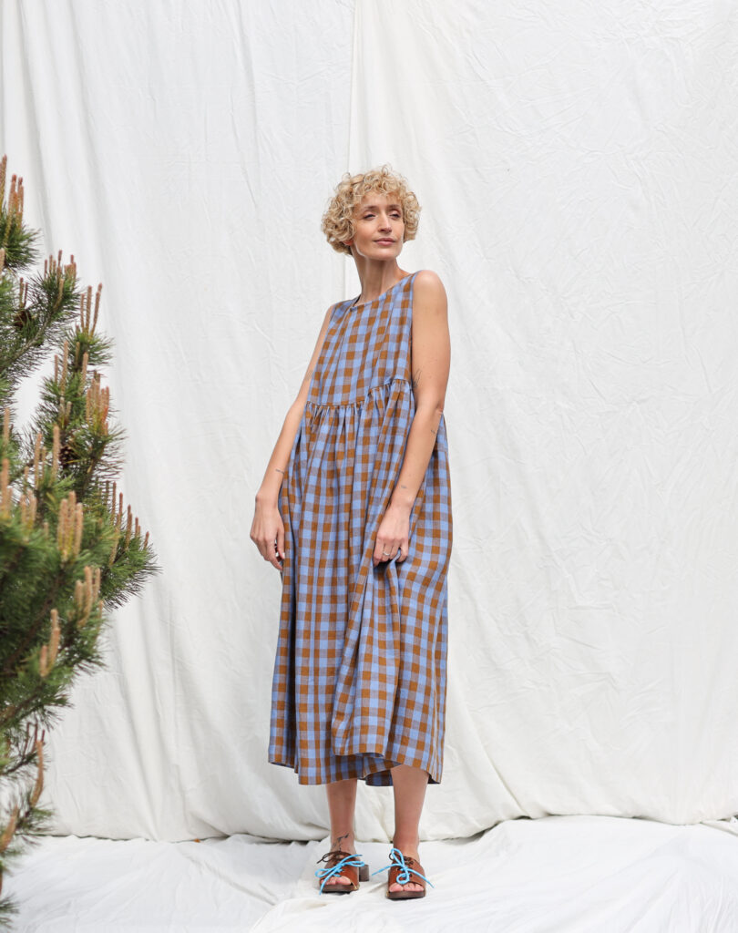 Exclusive Blue Bonnet Linen checks smock sleeveless dress