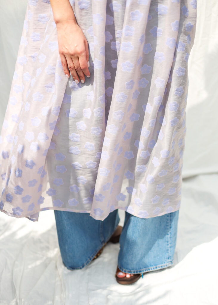 Lavender floral oversized viscose organza dress SILVINA - Image 5